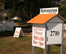 Rowanston On The Track Winery & Bed And Breakfast - Accommodation in Surfers Paradise 0