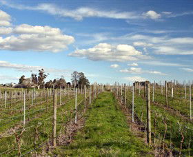 Rowanston On The Track Winery & Bed And Breakfast - Accommodation in Surfers Paradise 1