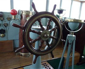 HMAS Castlemaine Museum Ship - Accommodation in Surfers Paradise 2