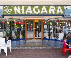 Niagra Cafe - Accommodation in Surfers Paradise 0