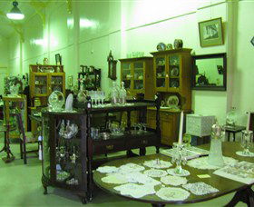 Glenleigh Antiques - Accommodation in Surfers Paradise 0