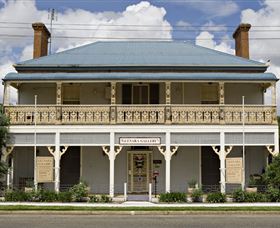 Glenara Gallery - Accommodation in Surfers Paradise 0