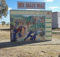 Ben Halls Wall - Accommodation in Surfers Paradise