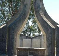 Inverell and District Bicentennial Memorial - Accommodation in Surfers Paradise