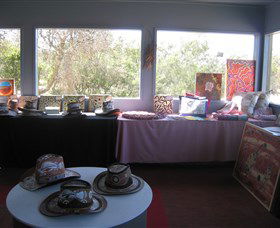 Burrunju Art Gallery - Accommodation in Surfers Paradise 2