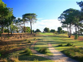Glenelg Golf Club And Pinehill Bistro - Accommodation in Surfers Paradise 3