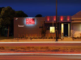 Hugo Michell Gallery - Accommodation in Surfers Paradise 0
