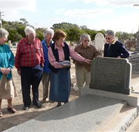 Wentworth Cemetery - Accommodation in Surfers Paradise