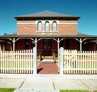 Wentworth Courthouse - Accommodation in Surfers Paradise