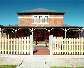 Wentworth Courthouse - Accommodation in Surfers Paradise 0