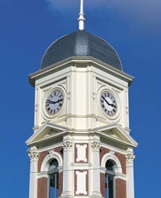 Boulder Town Hall - Accommodation in Surfers Paradise 1