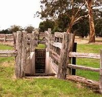 Wiese's Horse Dip - Part of Historic Drive - Accommodation in Surfers Paradise