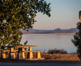 Fairbairn Dam, Lake Maraboon - Accommodation in Surfers Paradise 0