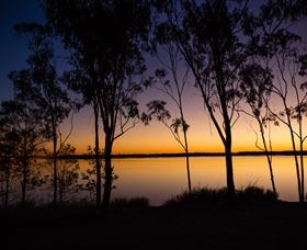 Fairbairn Dam, Lake Maraboon - Accommodation in Surfers Paradise 1