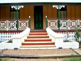 National Trust Heritage Centre - Accommodation in Surfers Paradise 2