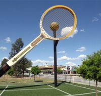 Barellans Big Tennis Racquet - Accommodation in Surfers Paradise