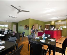 Domaine Asmara - Accommodation in Surfers Paradise 2