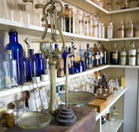Dow's Pharmacy - Accommodation in Surfers Paradise