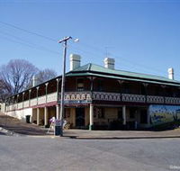 Wallendbeen Hotel - Accommodation in Surfers Paradise
