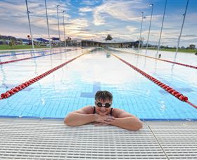 WAVES - Accommodation in Surfers Paradise 4