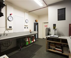The Fox Darkroom - Accommodation in Surfers Paradise 0