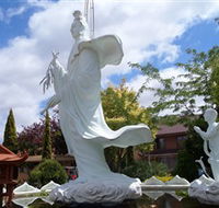 Sakyamuni Buddhist Centre/Van Hanh Monastery - Accommodation in Surfers Paradise
