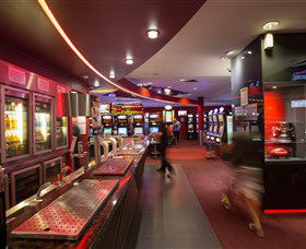 Charlemont ACT Accommodation in Surfers Paradise
