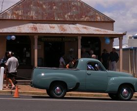 Tenterfield Saddler - Accommodation in Surfers Paradise 2
