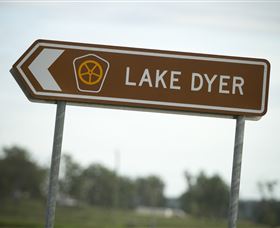 Lake Dyer - Accommodation in Surfers Paradise 2