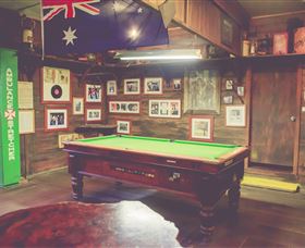 The Pub With No Beer - Accommodation in Surfers Paradise 2