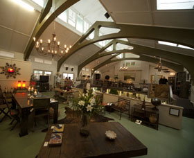 Darkwood NSW Accommodation in Surfers Paradise