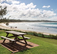 Woolgoolga Beach and Headland - Accommodation in Surfers Paradise
