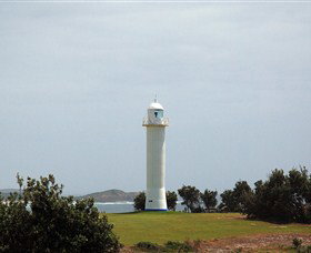 Yamba Lighthouse - Accommodation in Surfers Paradise 2