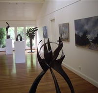 Ivy Hill Gallery - Accommodation in Surfers Paradise