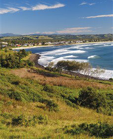 Lennox Head Beach - Accommodation in Surfers Paradise 1