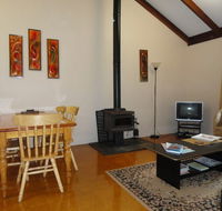 Tinglewood Cabins - Accommodation in Surfers Paradise