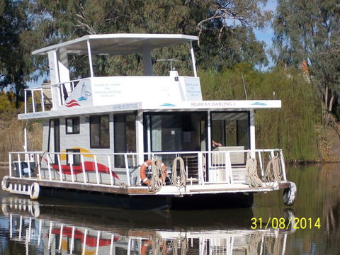 Murray Darling House Boats - Accommodation in Surfers Paradise 3