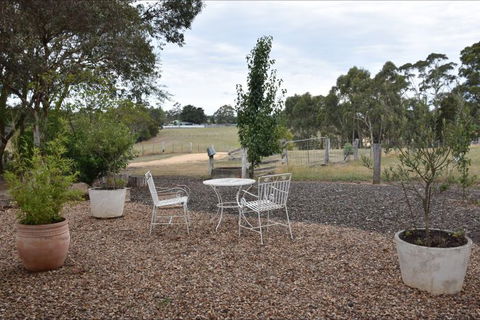 Cygnet Park Country Retreat - Accommodation in Surfers Paradise 2