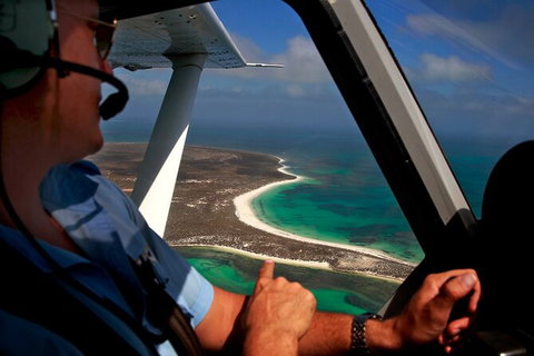 Abrolhos Islands Fixed-Wing Scenic Flight - Accommodation in Surfers Paradise 6