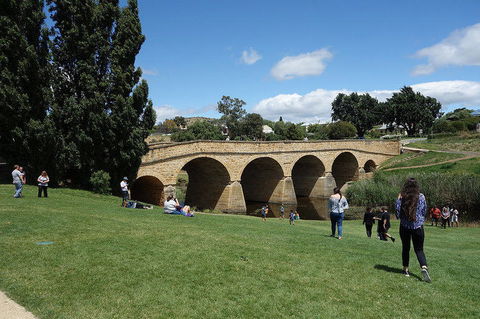 Private Bonorong Wildlife Sanctuary And Richmond 5 Hour Trip From Hobart - Accommodation in Surfers Paradise 4