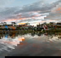Moorilla Wine Meets Mona Art Day Trip - Accommodation in Surfers Paradise