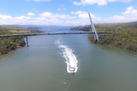 Batman Bridge 4 Hour Luncheon Cruise Including Sailing Into The Cataract Gorge - Accommodation in Surfers Paradise 5