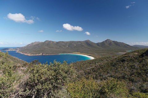 Private Wineglass Bay Day Trip From Hobart - Accommodation in Surfers Paradise 0