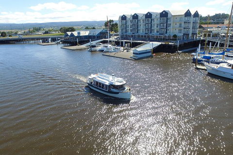 Cataract Gorge Cruise 2:30 Pm - Accommodation in Surfers Paradise 3
