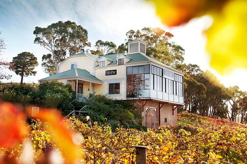 Adelaide Hills And Hahndorf Tour From Adelaide With Wine And Cheese Tasting - Accommodation in Surfers Paradise 1