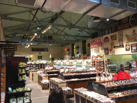 Adelaide Hills And Hahndorf Tour From Adelaide With Wine And Cheese Tasting - Accommodation in Surfers Paradise 3