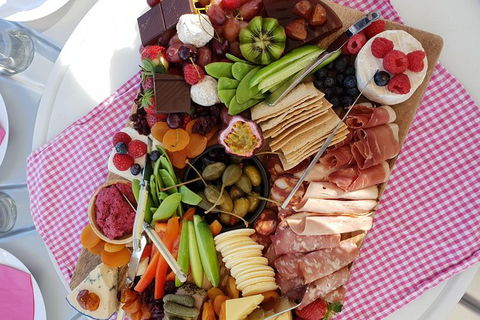 Adelaide 2-Hour BBQ Boat Hire For 6 People - Accommodation in Surfers Paradise 3