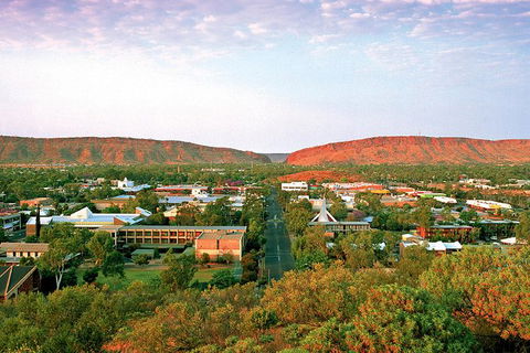 Alice Springs To Uluru (Ayers Rock) One Way Shuttle - Accommodation in Surfers Paradise 1