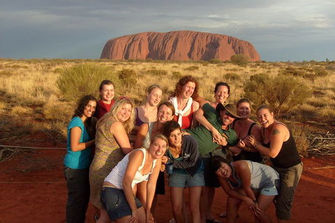 3-Day Uluru Camping Adventure From Alice Springs Including Kings Canyon - Accommodation in Surfers Paradise 1