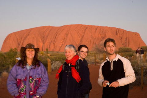 5-Day Uluru (Ayers Rock) And Kata Tjuta 4WD Camping Tour - Accommodation in Surfers Paradise 1